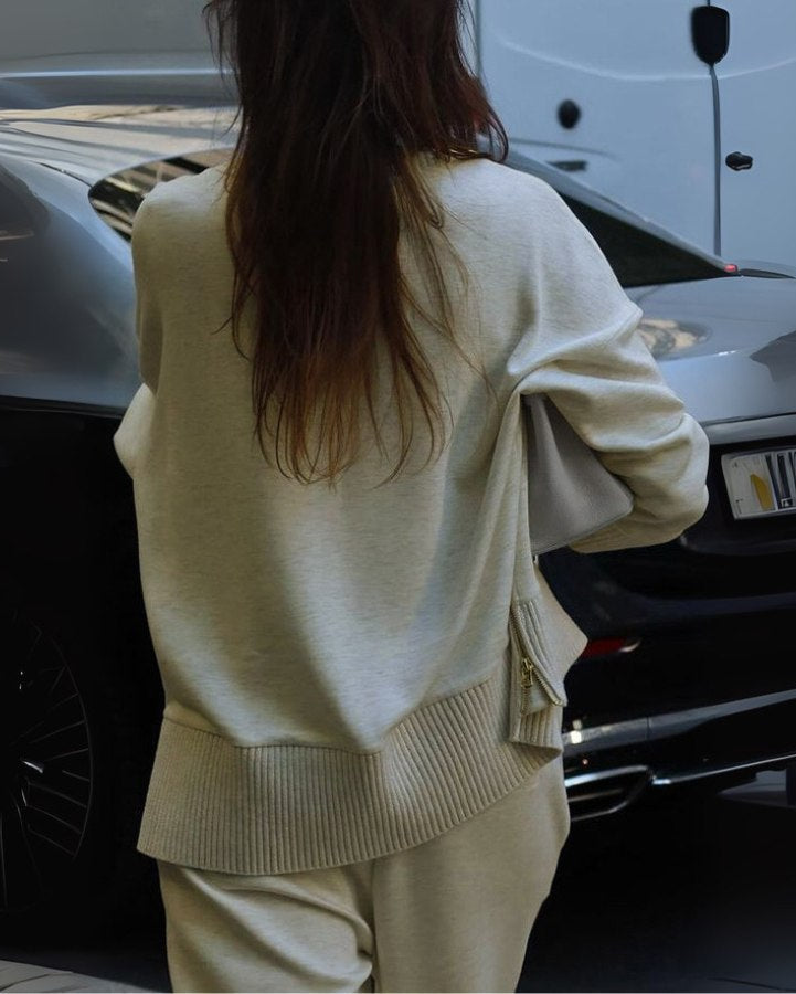 Ariana™ | Conjunto de dos piezas con cuello alto y pantalón amplio